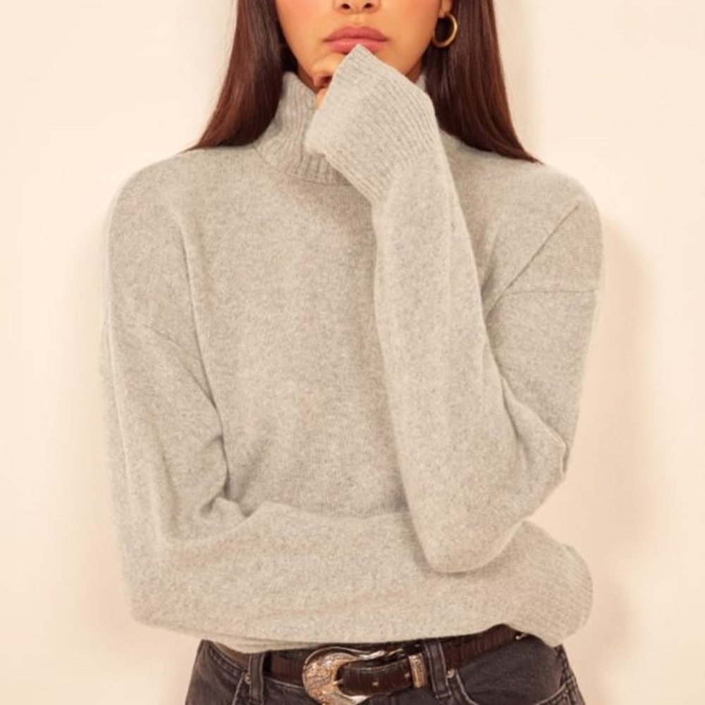 NWT Reformation cashmere boyfriend turtleneck